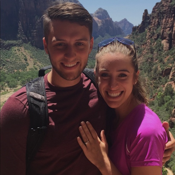 Meet your Posher, Ellie - Picture 2 of 4